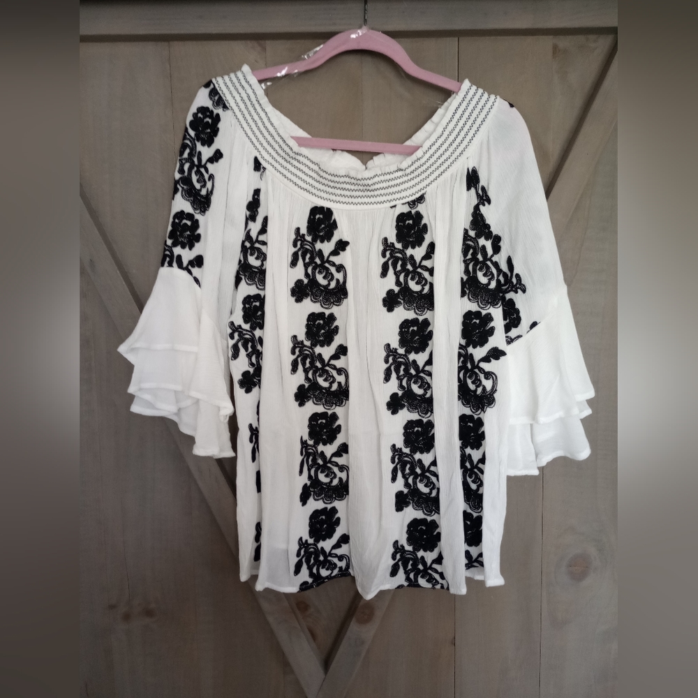 Women's 3/4 sleeve shirt